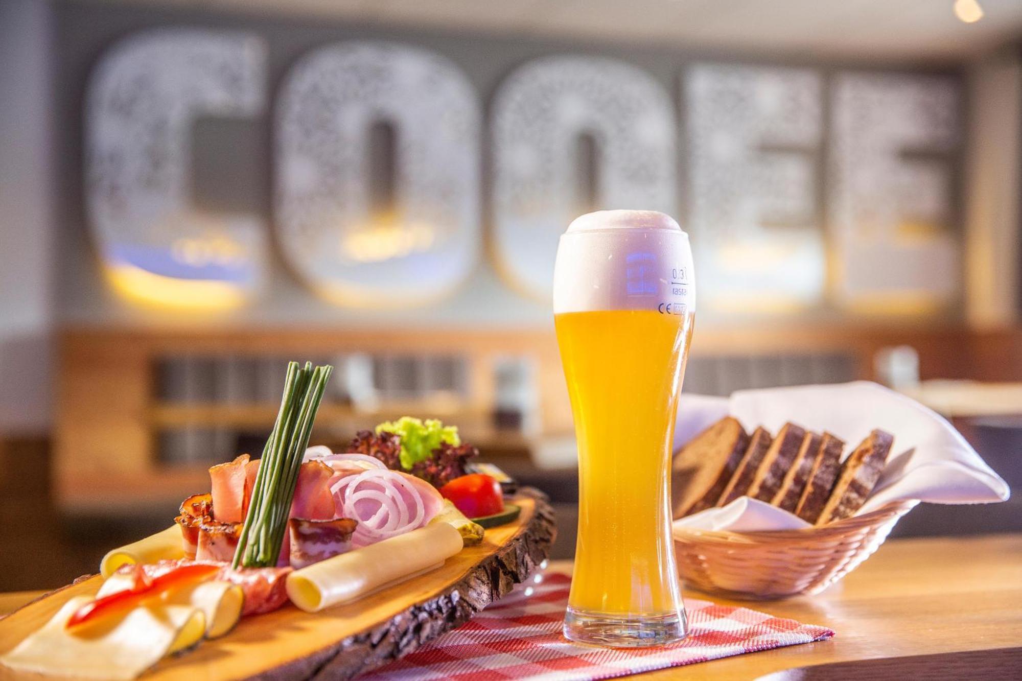 Cooee Alpin Hotel Kitzbueheler Alpen サンクト・ジョアン・イン・チロル エクステリア 写真
